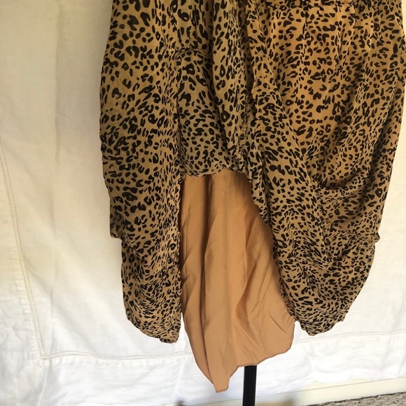 leopard print Halter dress BTFBM Sleeveless, ruffle edge hem, tie at neck Size L - Picture 4 of 10